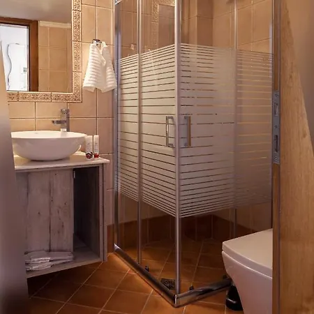 Dream Near Metro Station! Salonic