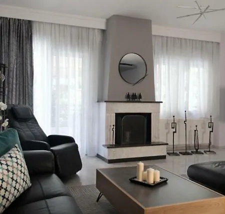 Dream Near Metro Station!